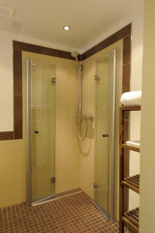 Hotel Continental Sarrebruck Chambre photo
